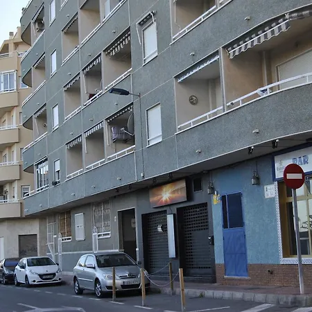 Calle La Sal Apartment
